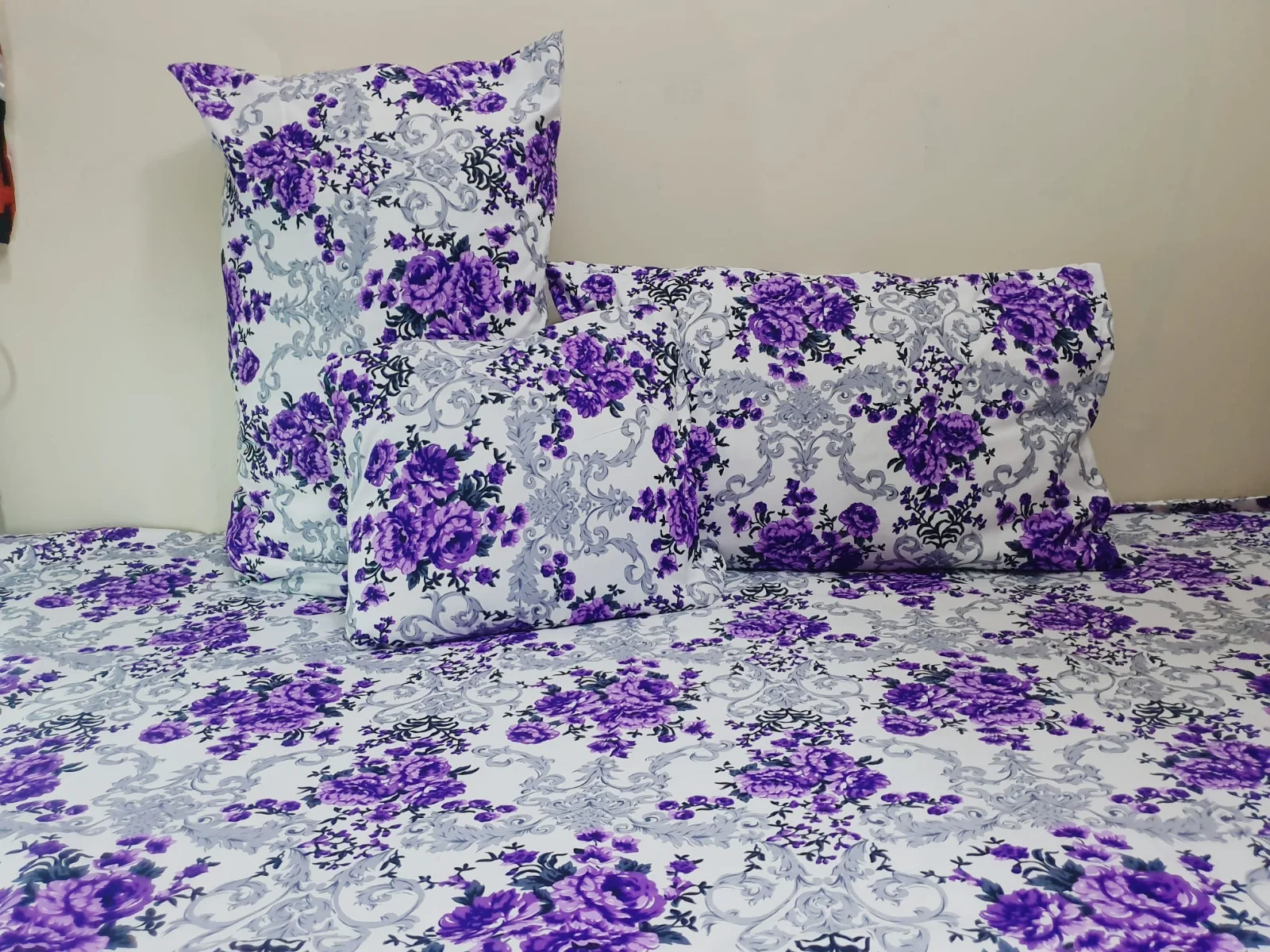 Hand made bedsheets, mattress covers, pillow covers, throwies — image 4