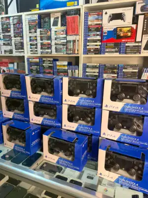 PlayStation 4 Controllers