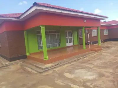 HOUSE 🏡 FOR SALE (0989849411)